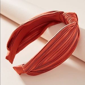 Anthropologie Lauren Knotted Headband